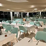Hotel Oasi
